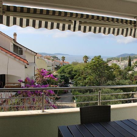 Apartments Riljic Хвар Екстериор снимка